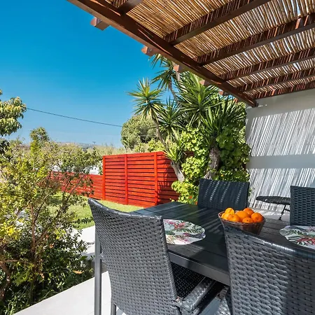 Ily's House Holiday home Pastida